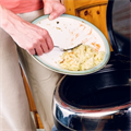 Tesco starts pilot application to prevent food waste
