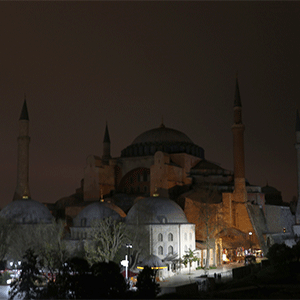 Yeni bir başlangıç için ışıklar bir saat kapatıldı