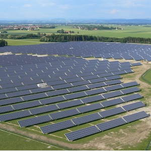 Türkiye'nin en büyük güneş enerjisi santrali Konya'da kuruluyor