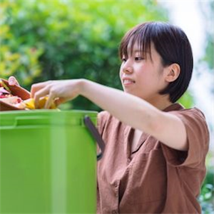 They will be disclosed on the internet that does not separate the trash in Japan